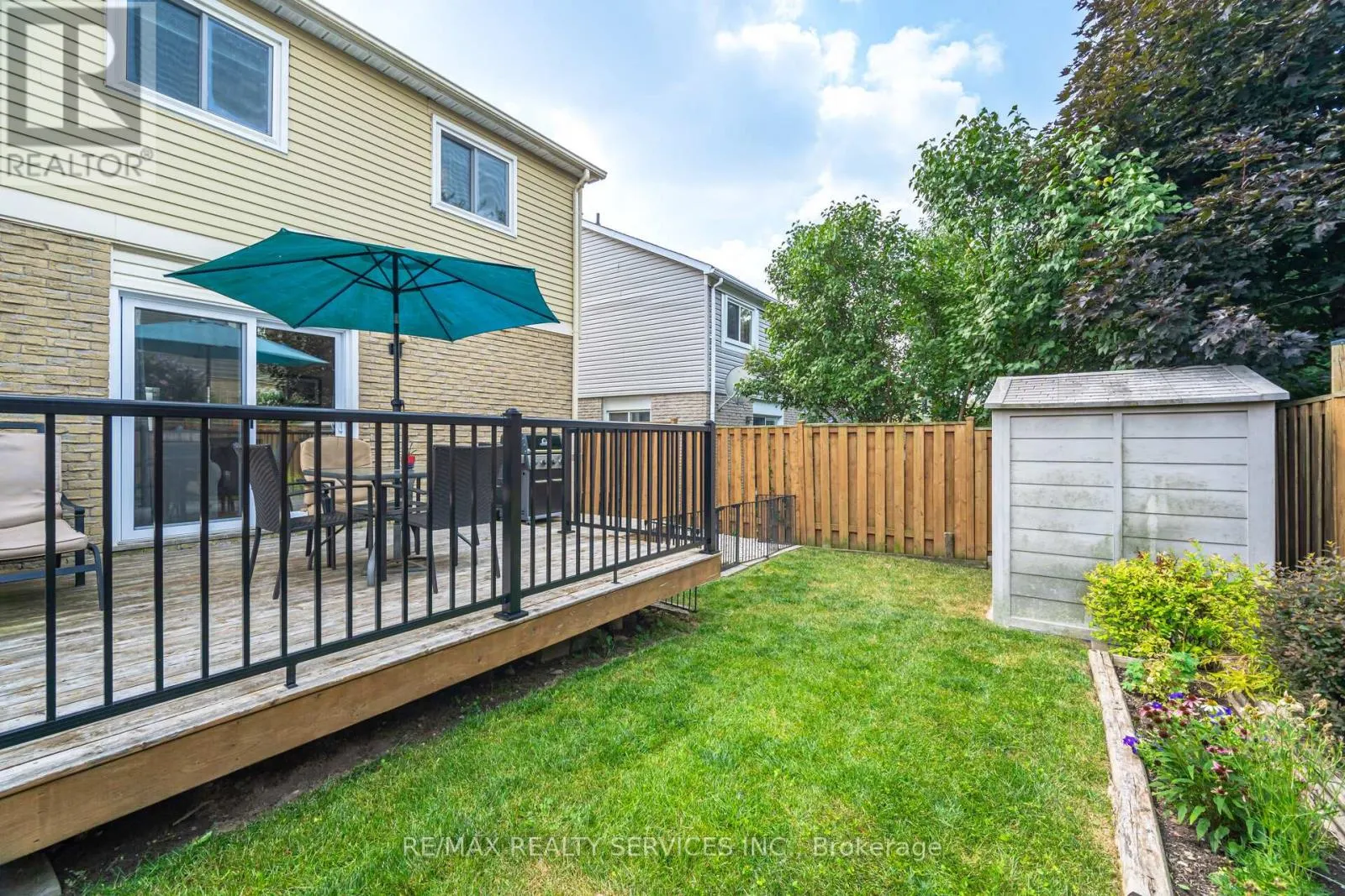12 SPARKLETT CRESCENT