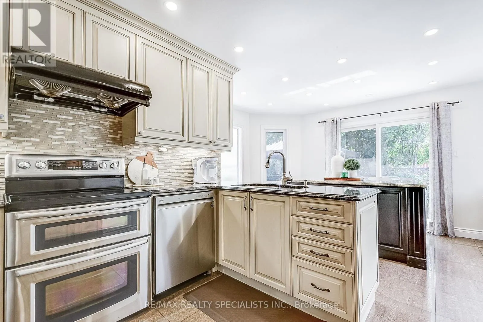 4448 WEYMOUTH COMMONS CRESCENT