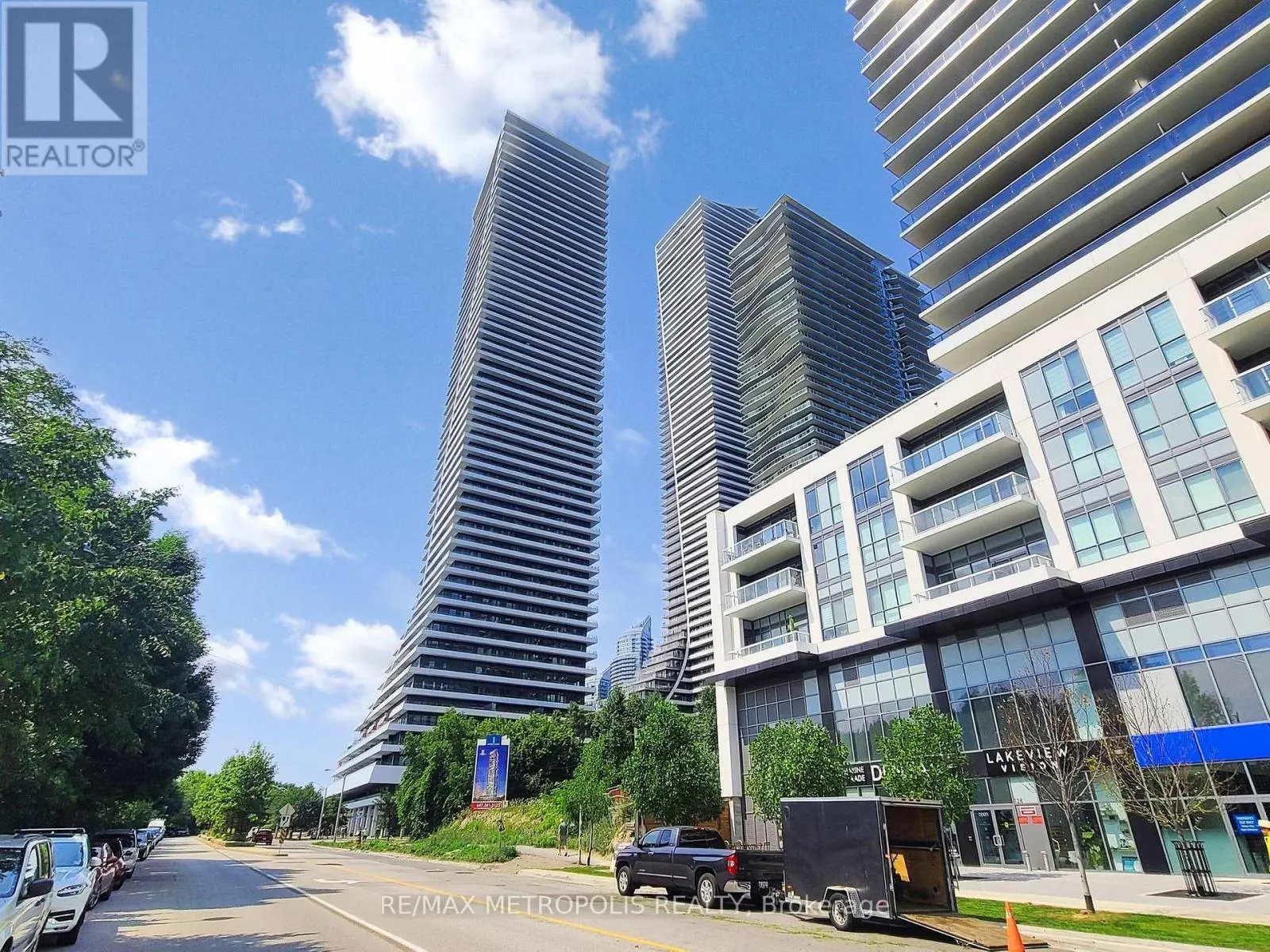 4504 - 20 SHORE BREEZE DRIVE