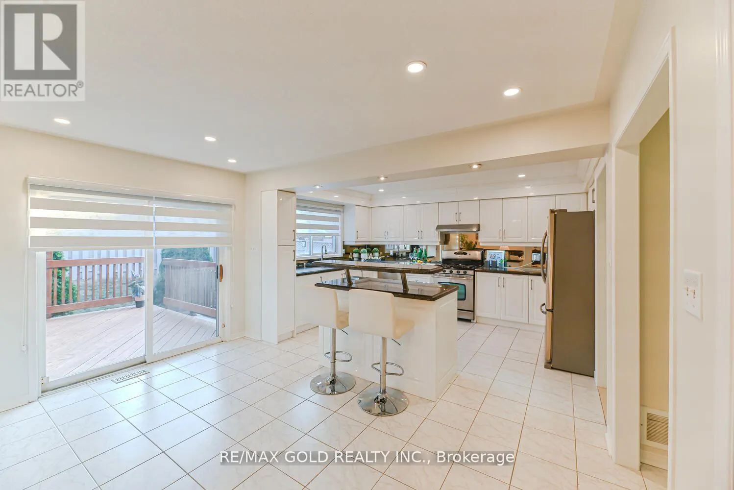 102 SUNNY MEADOW BOULEVARD