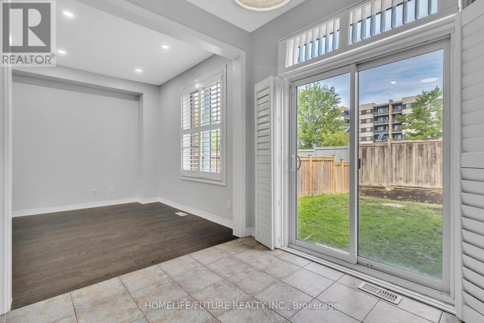 81 HANSON CRESCENT