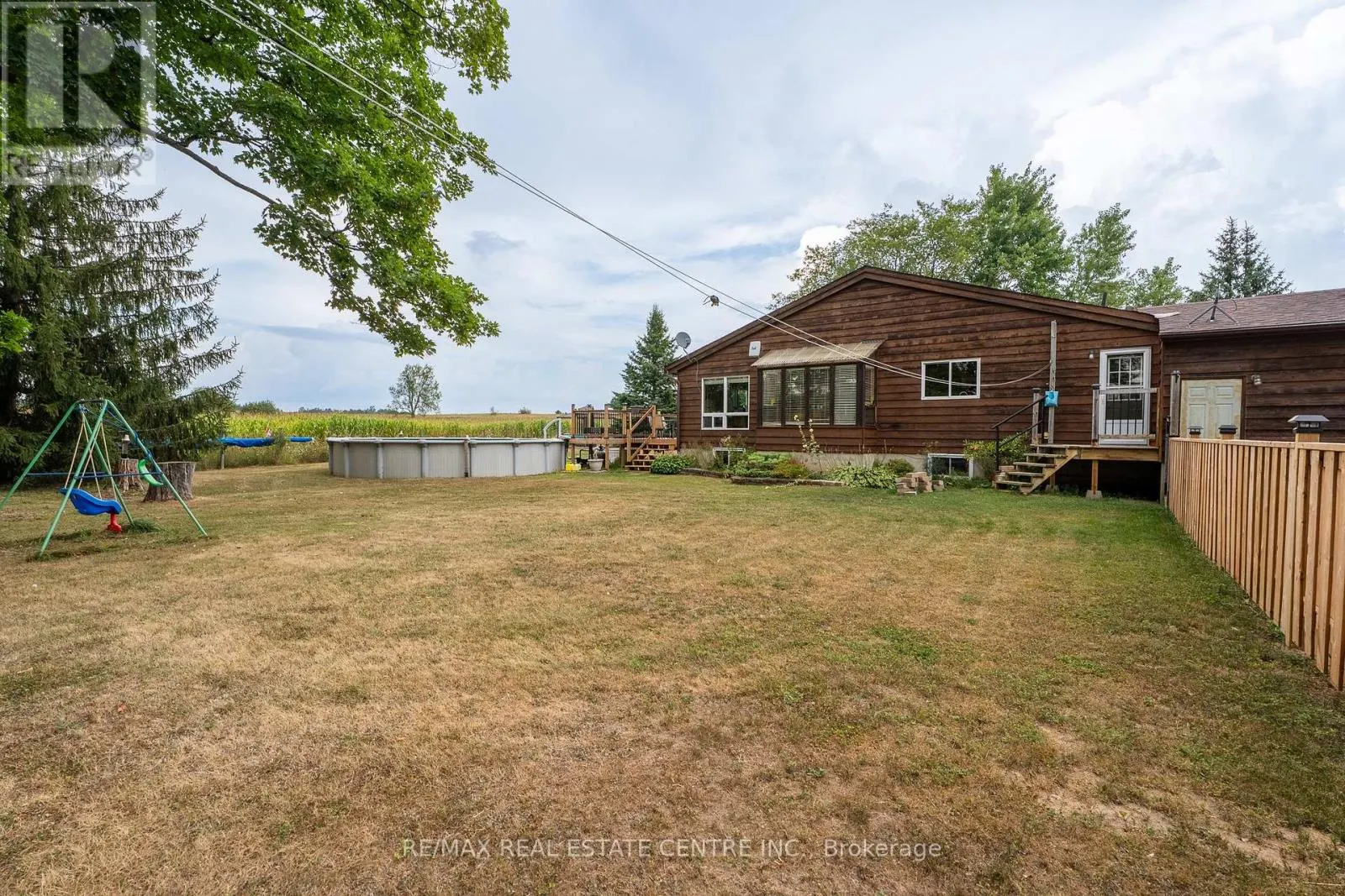 3762 HIGHPOINT SIDE ROAD