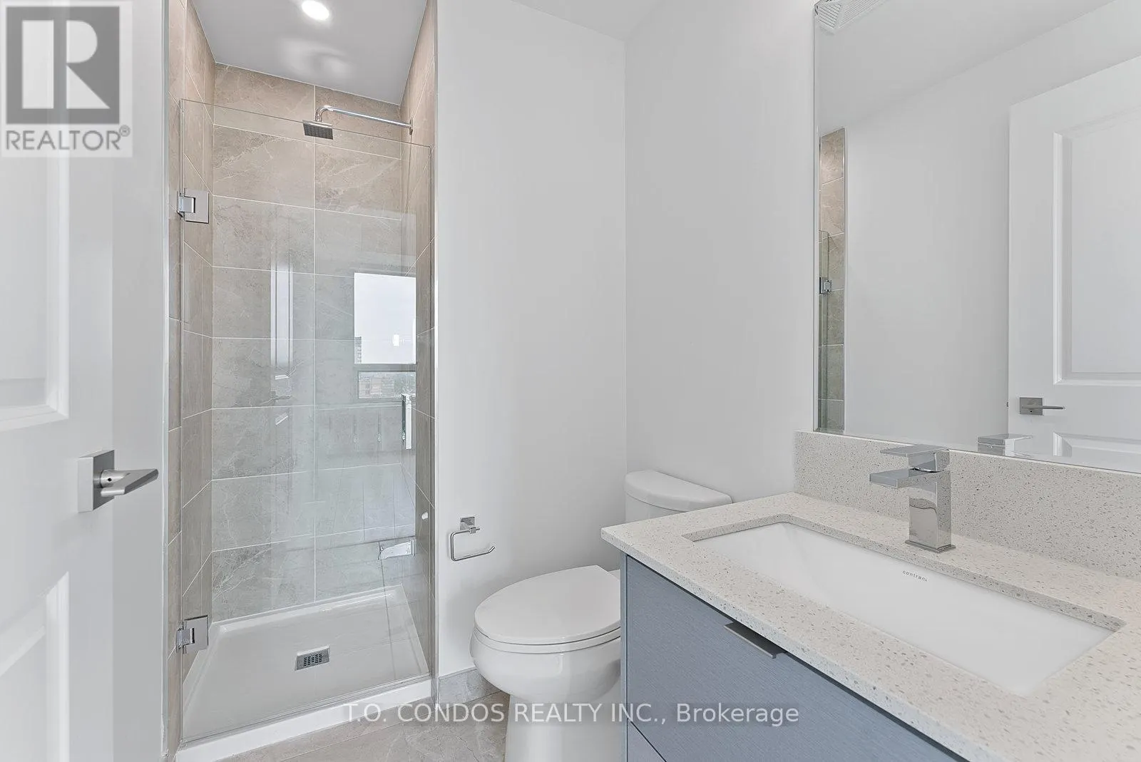 505 - 30 ELM DRIVE W