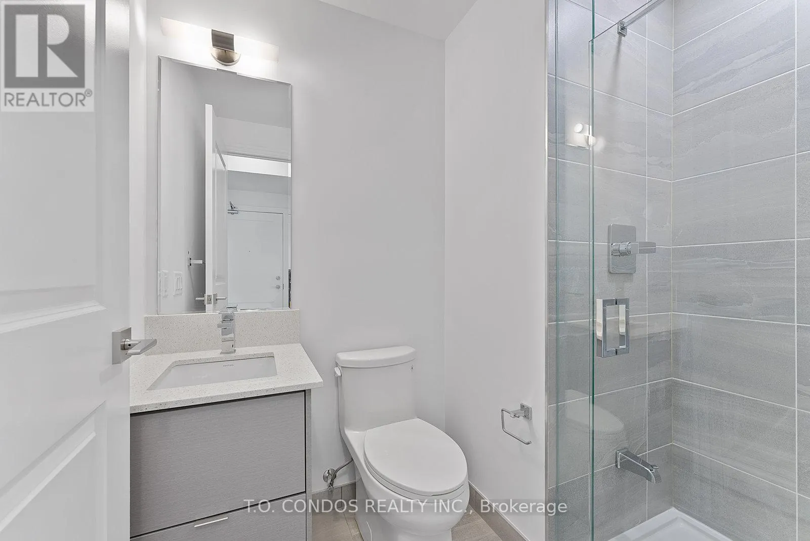 505 - 30 ELM DRIVE W
