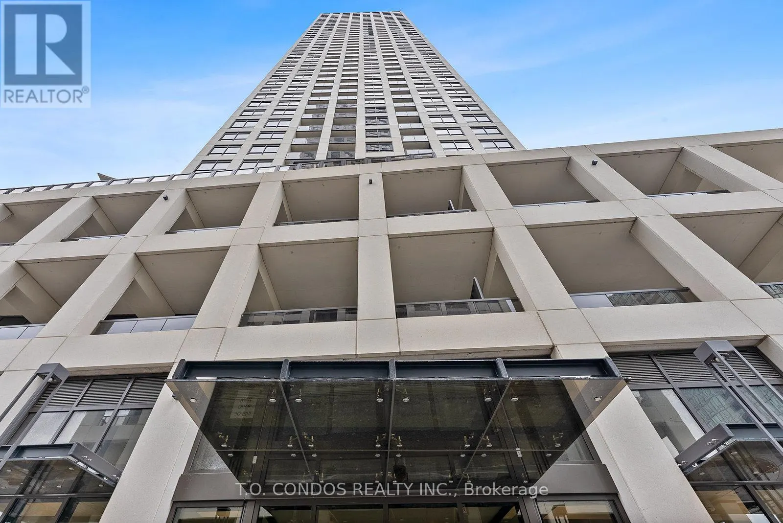 505 - 30 ELM DRIVE W