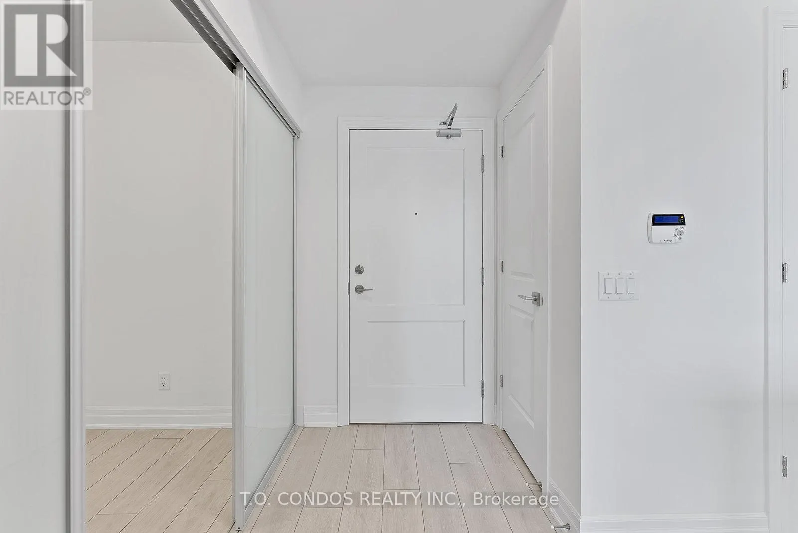 505 - 30 ELM DRIVE W