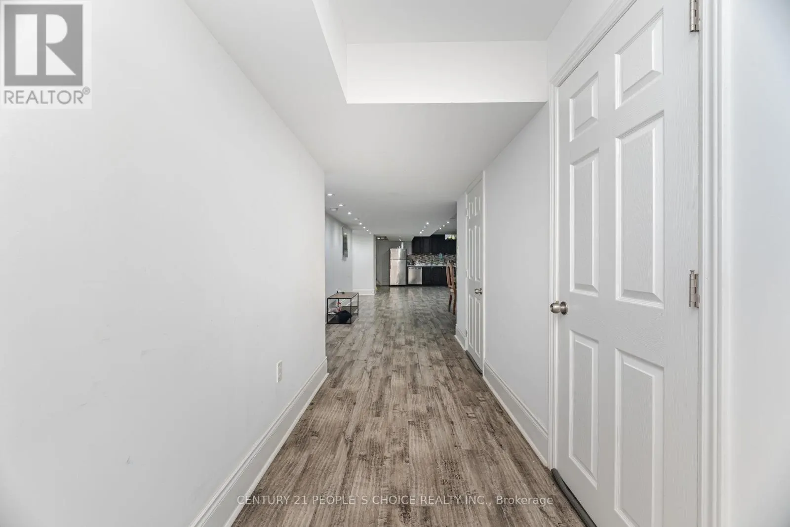 11 VERNOSA DRIVE