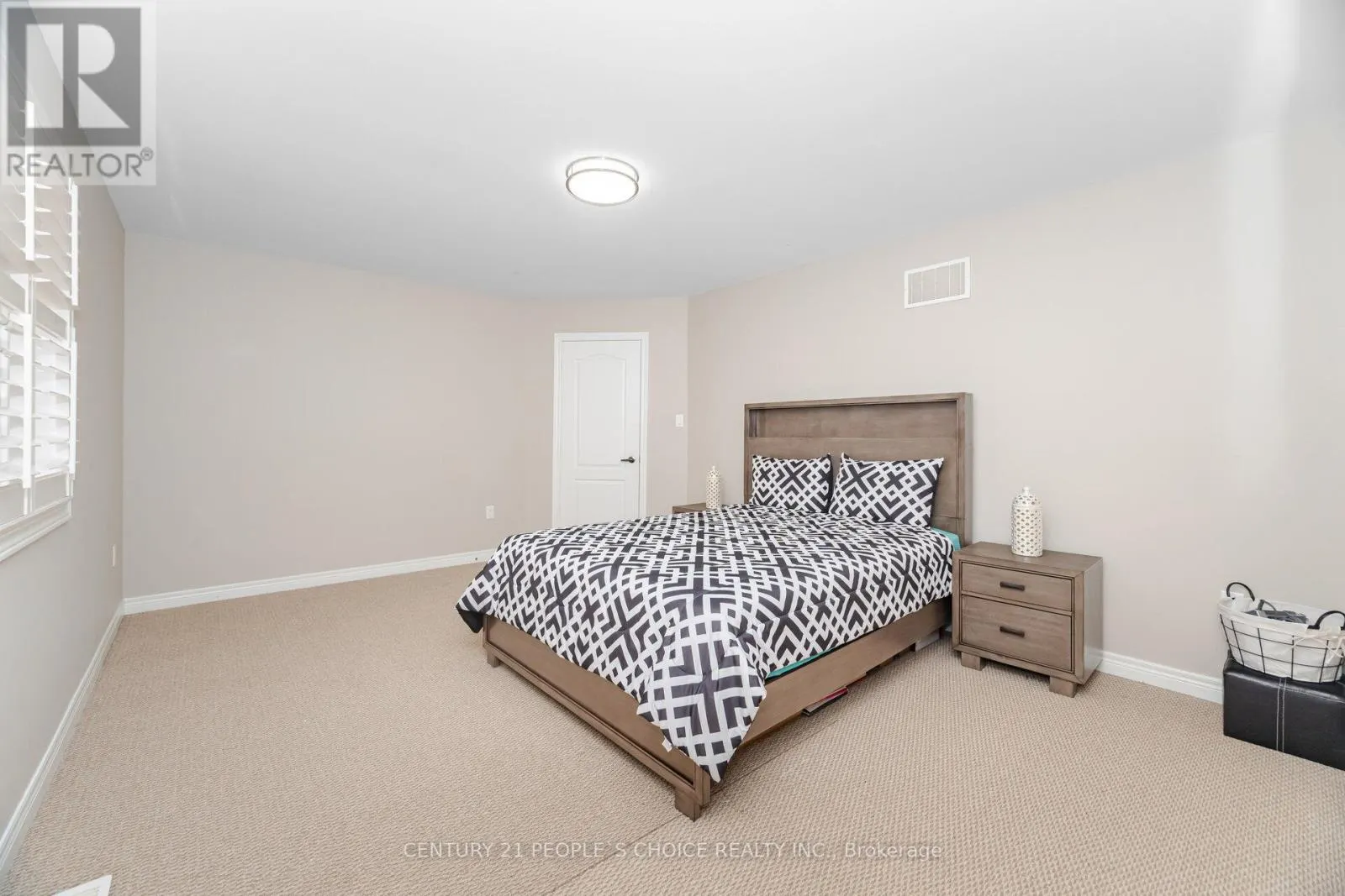 11 VERNOSA DRIVE