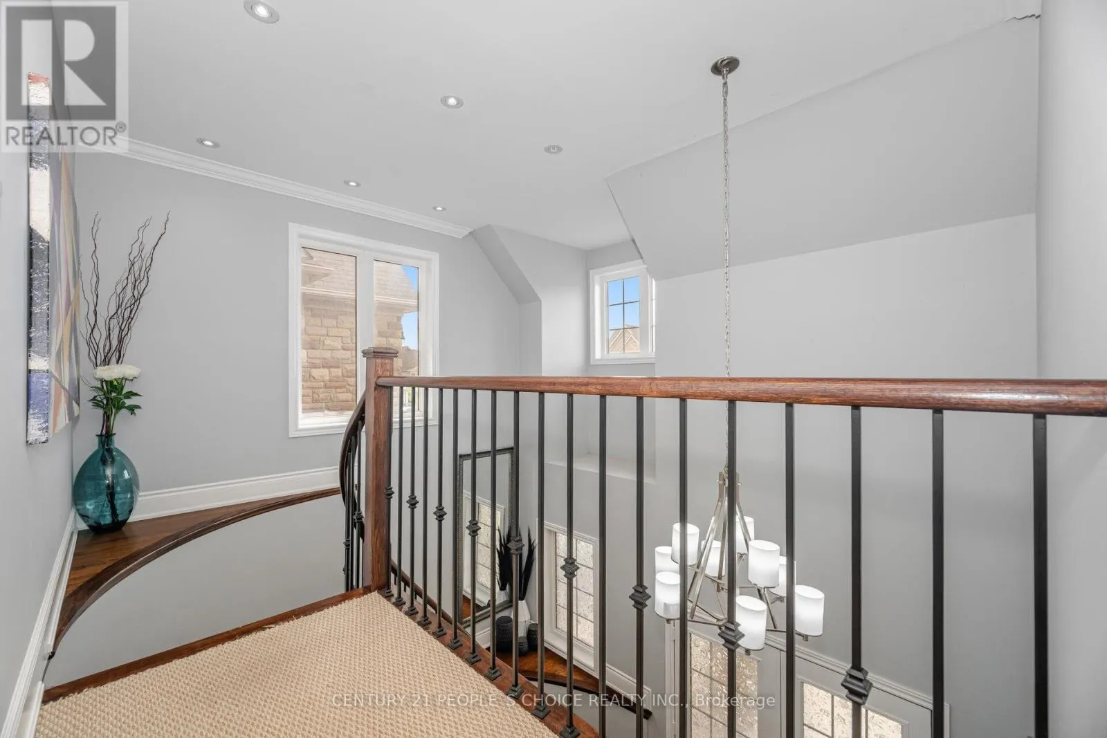 11 VERNOSA DRIVE