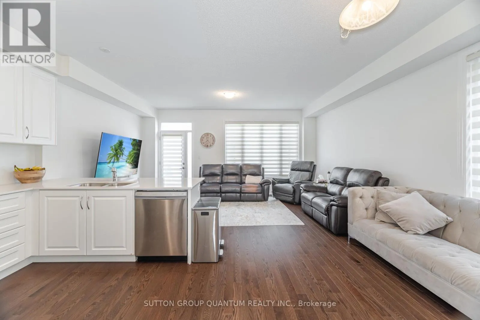 462 CELANDINE TERRACE