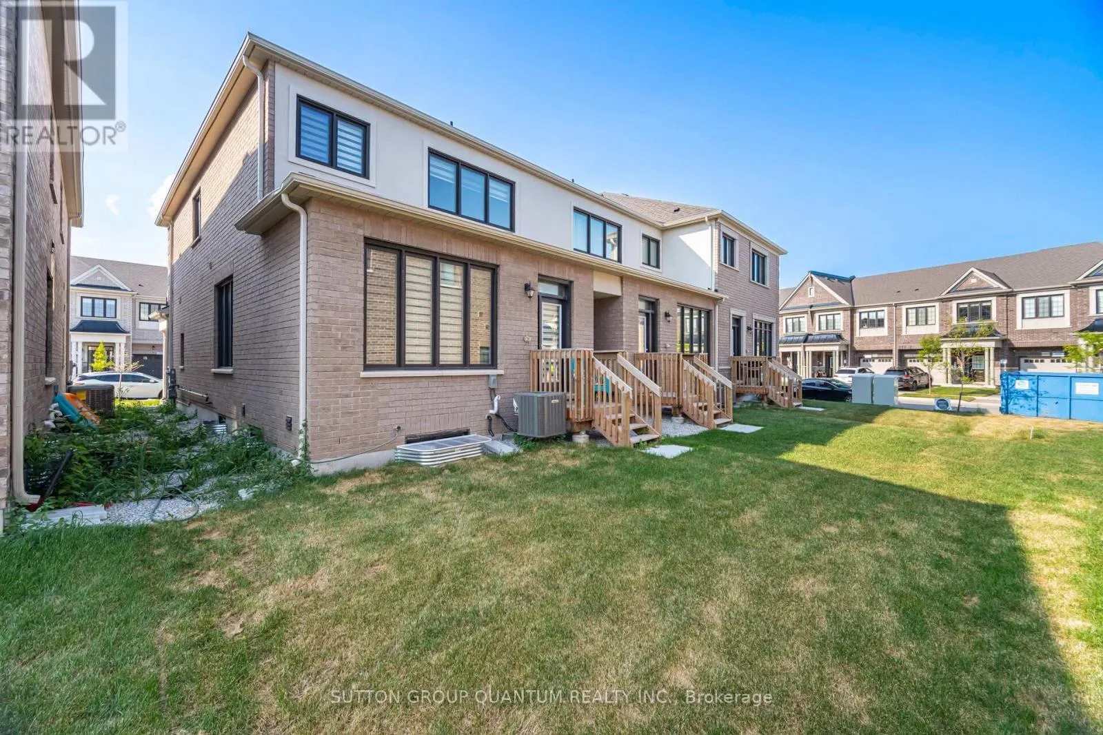 462 CELANDINE TERRACE