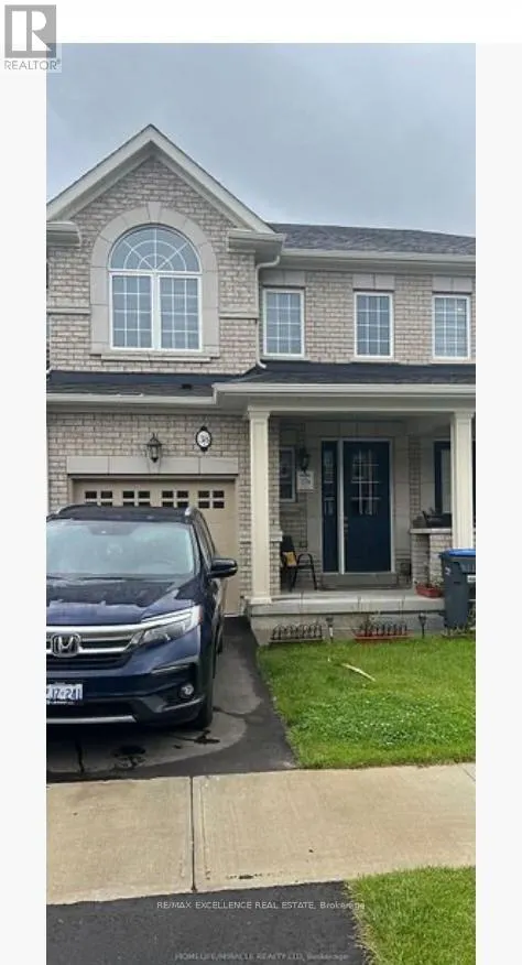 38 BENHURST CRESCENT