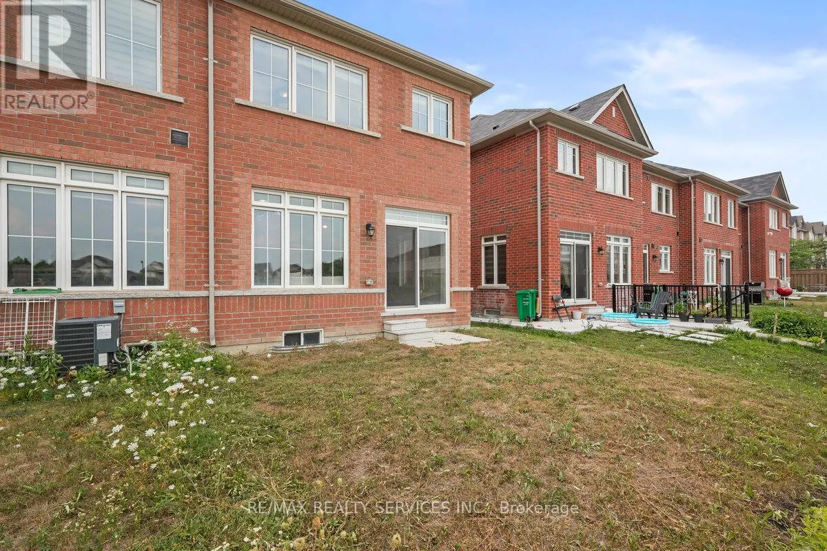 9 PHYLLIS DRIVE
