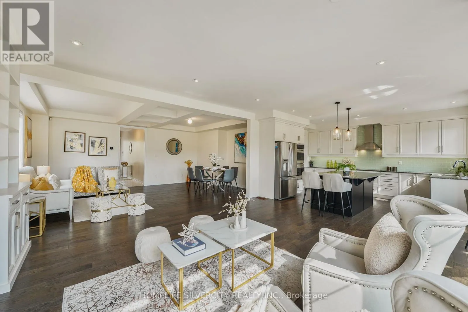 18 TYSONVILLE CIRCLE
