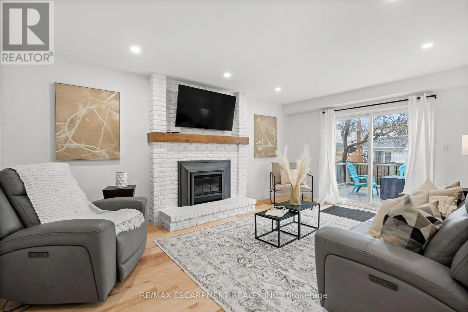 2159 BELGRAVE COURT