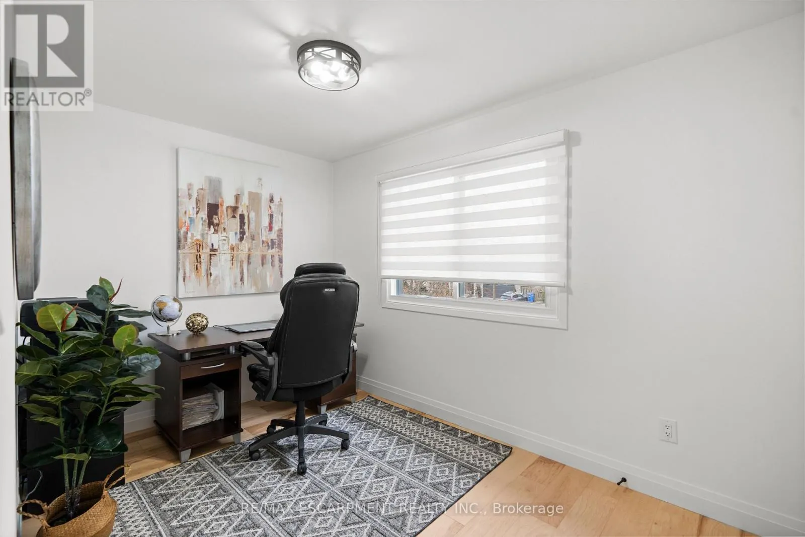 2159 BELGRAVE COURT