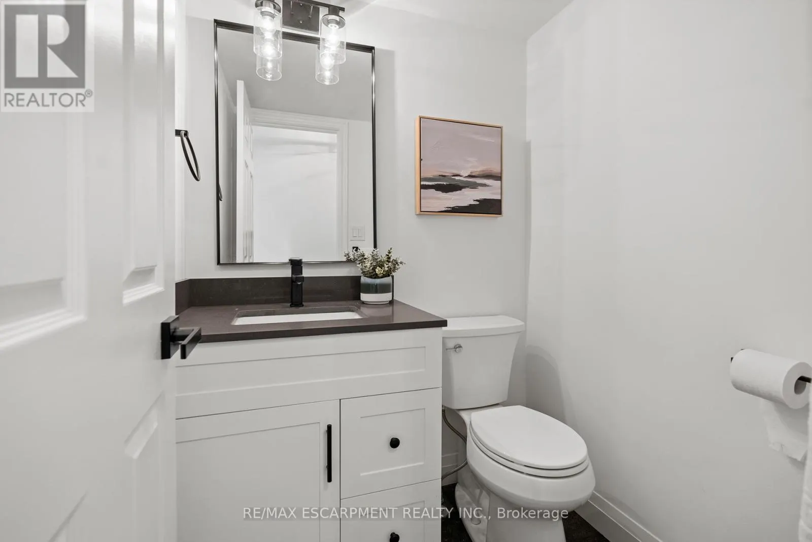 2159 BELGRAVE COURT