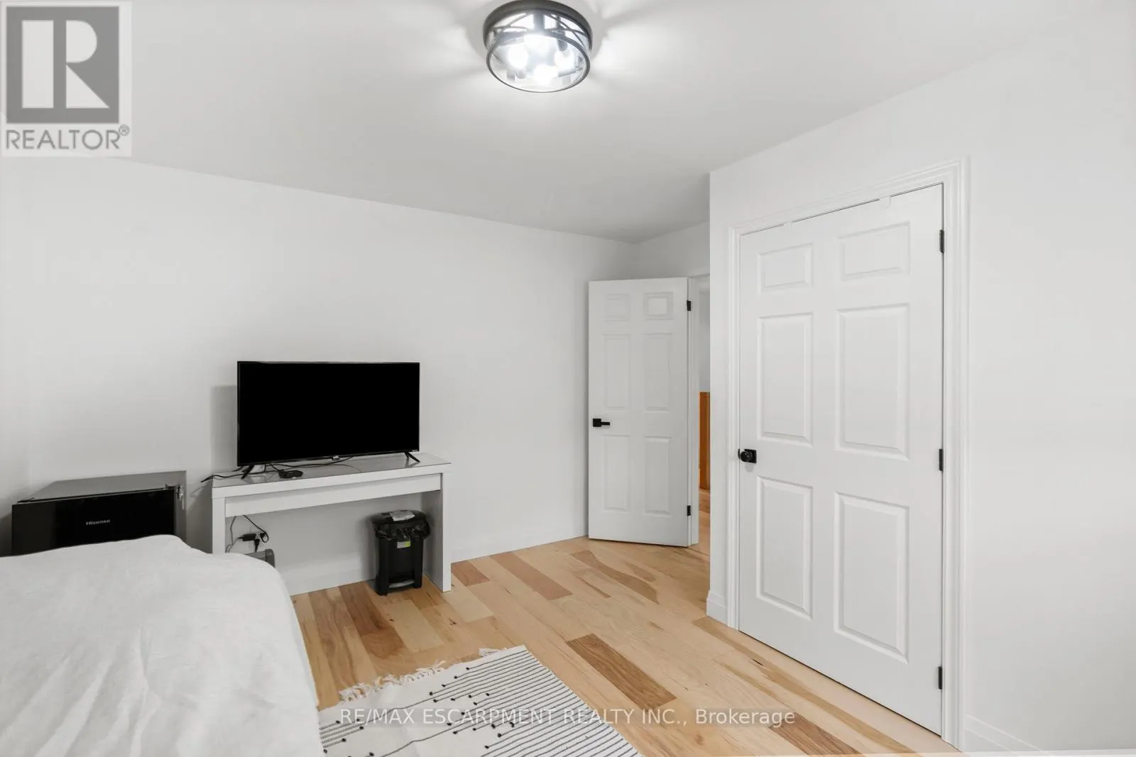2159 BELGRAVE COURT