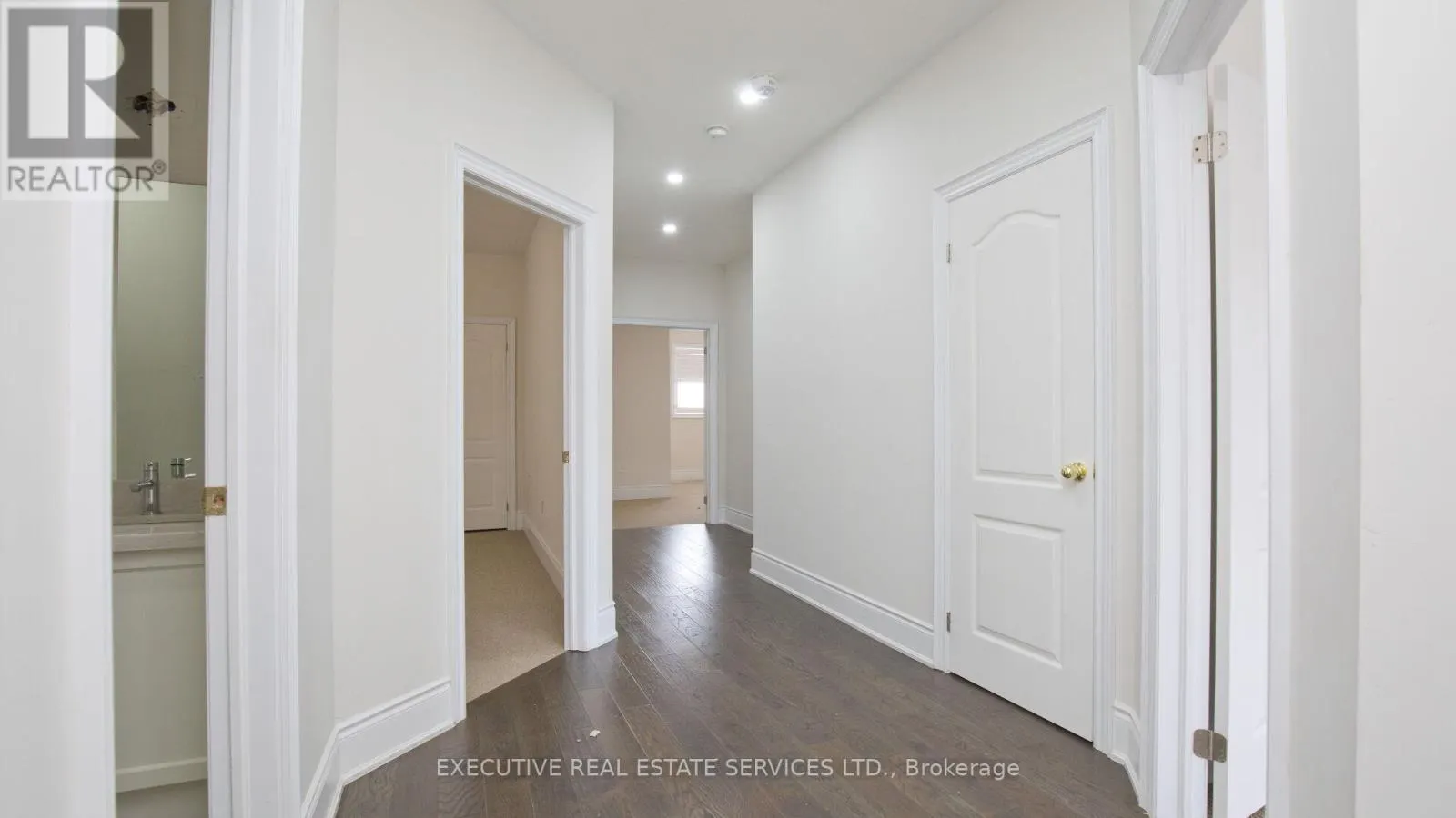 40 JOHN CARROLL DRIVE