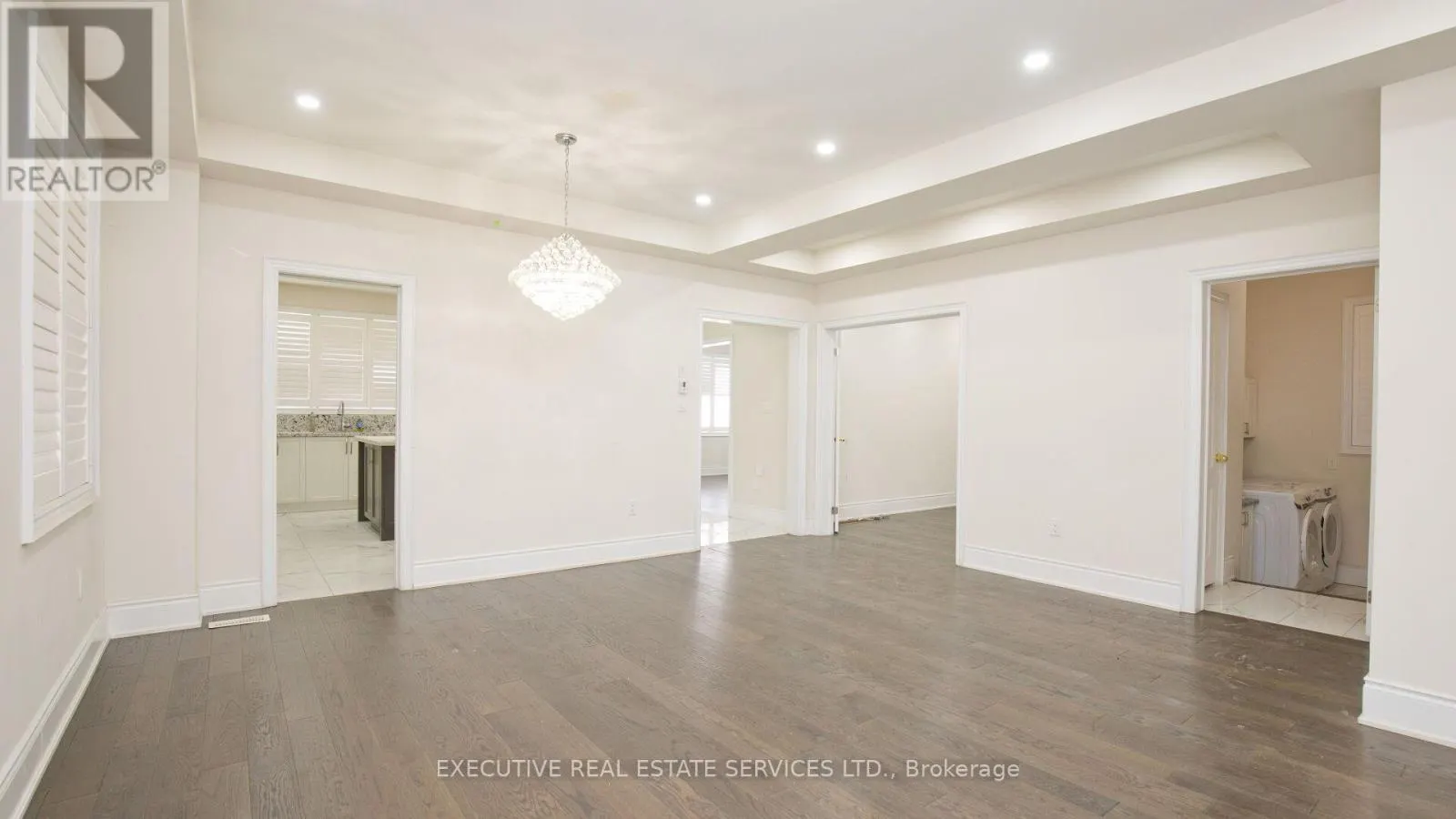 40 JOHN CARROLL DRIVE