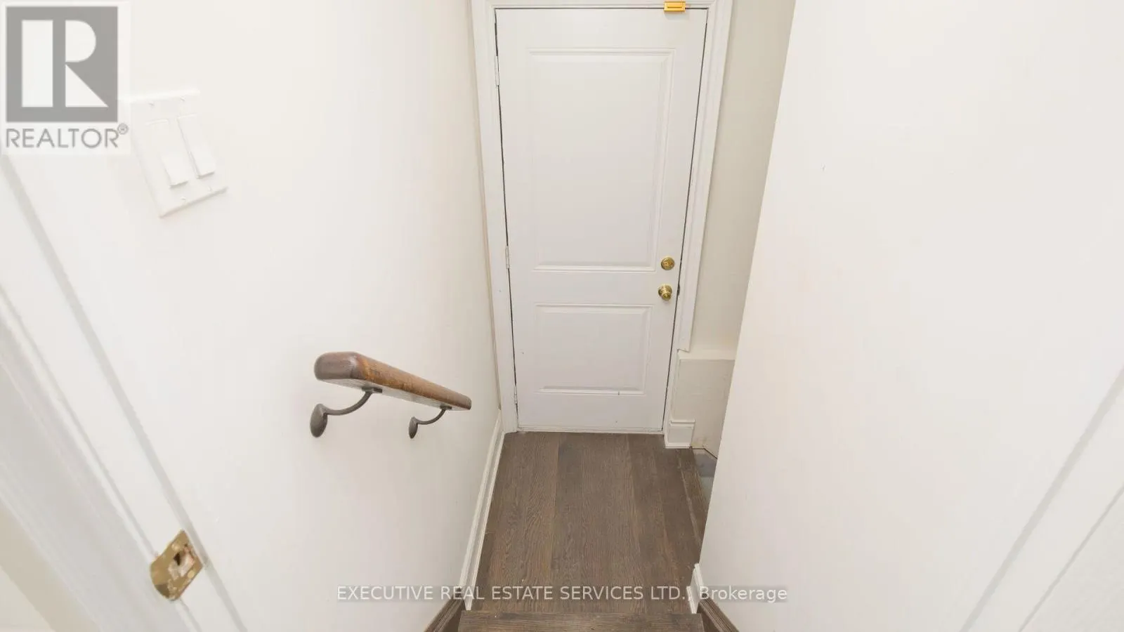 40 JOHN CARROLL DRIVE