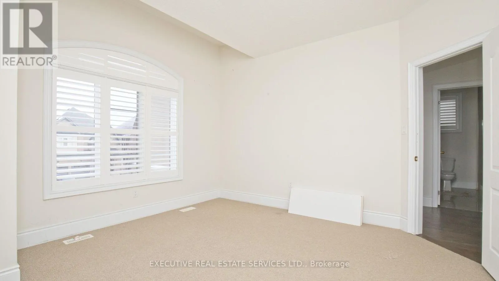 40 JOHN CARROLL DRIVE