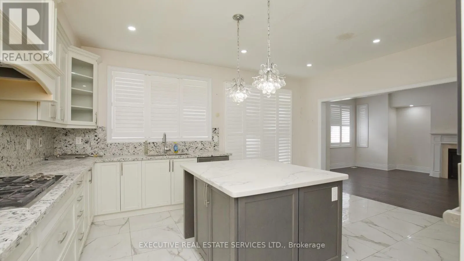 40 JOHN CARROLL DRIVE