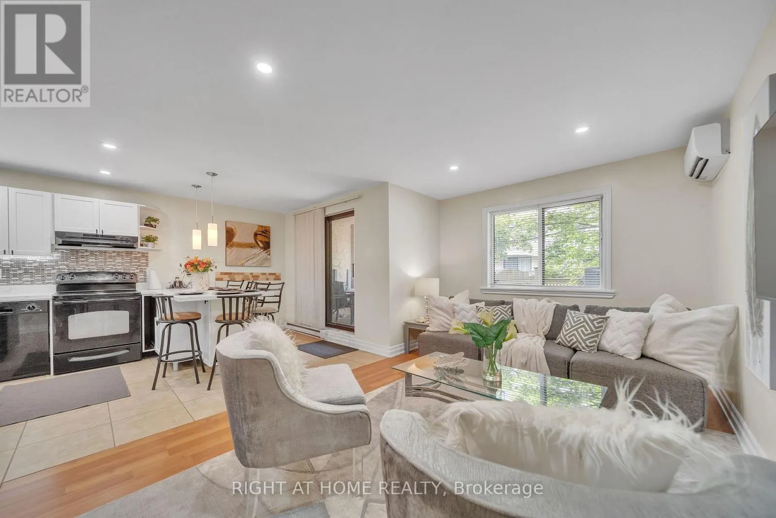 132 - 1058 FALGARWOOD DRIVE