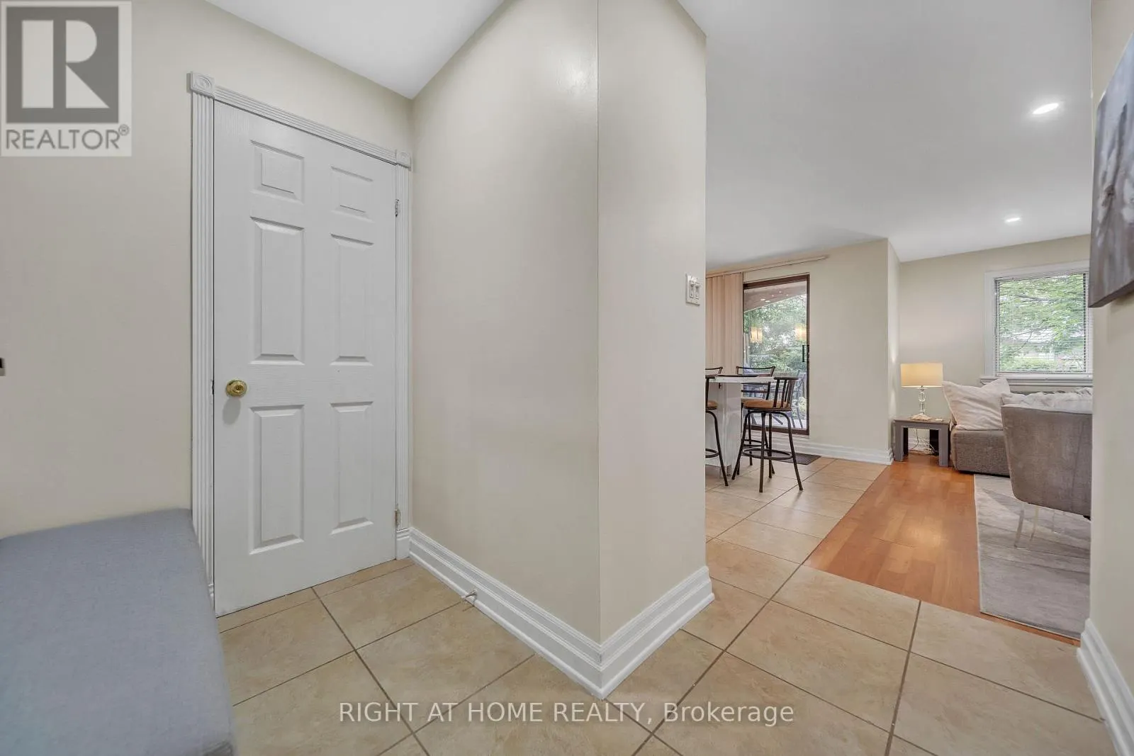 132 - 1058 FALGARWOOD DRIVE
