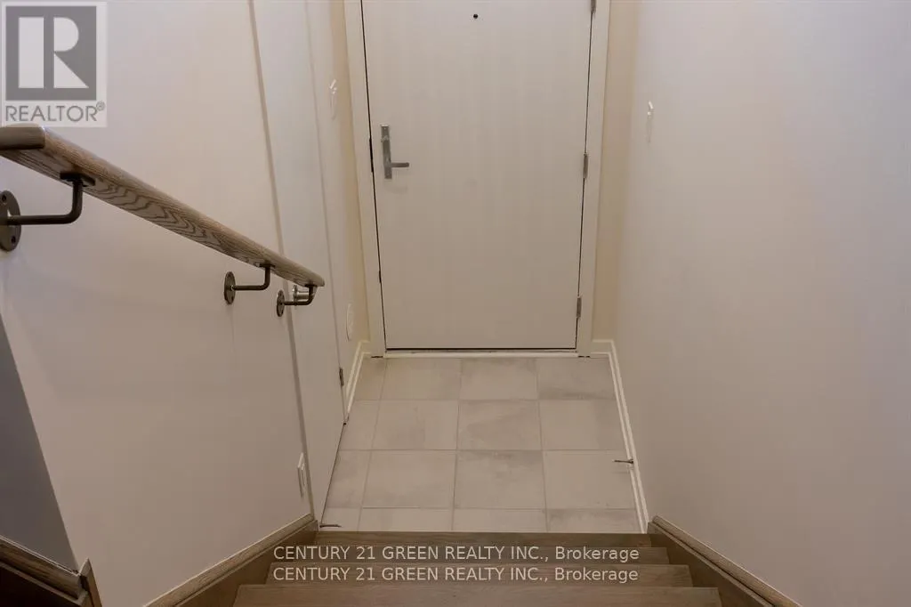 142 LANDSBRIDGE STREET