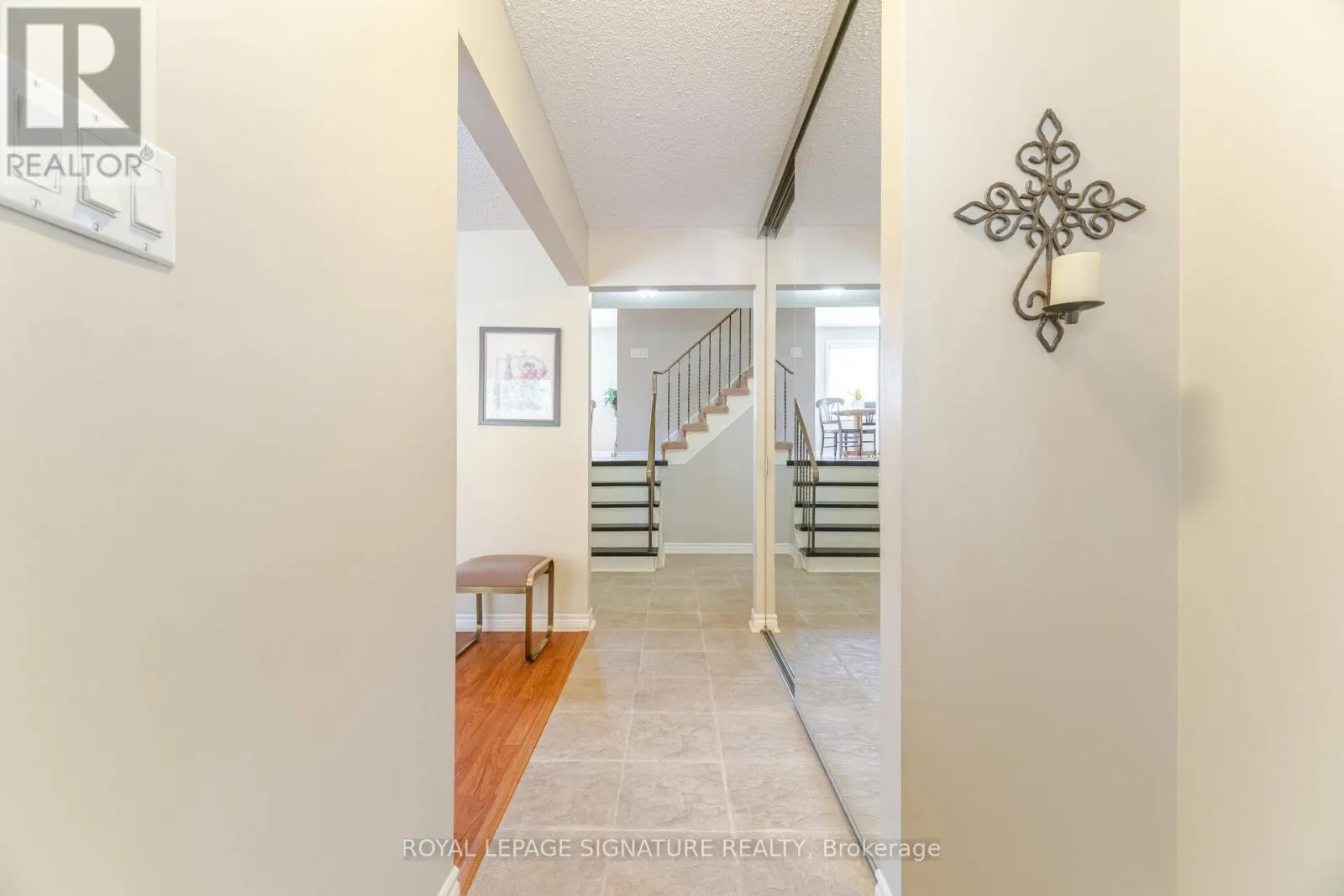 4204 WHEELWRIGHT CRESCENT