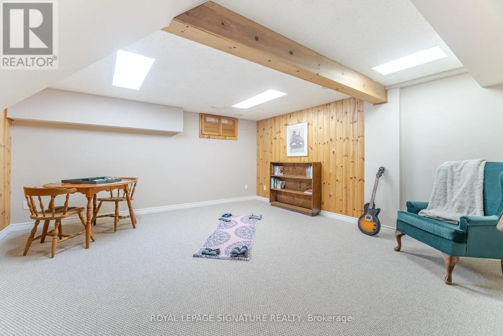 4204 WHEELWRIGHT CRESCENT