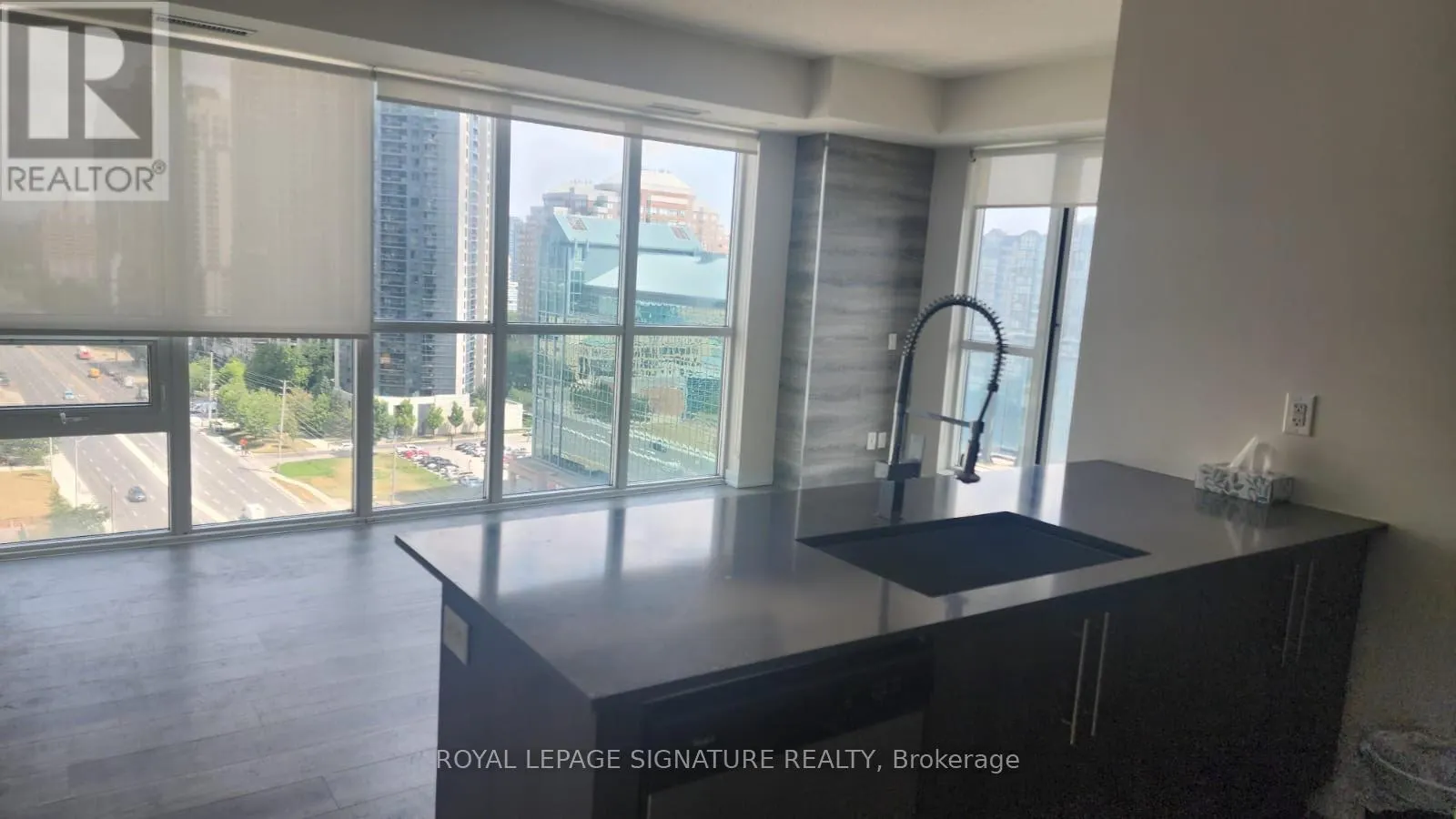 1407 - 4011 BRICKSTONE MEWS