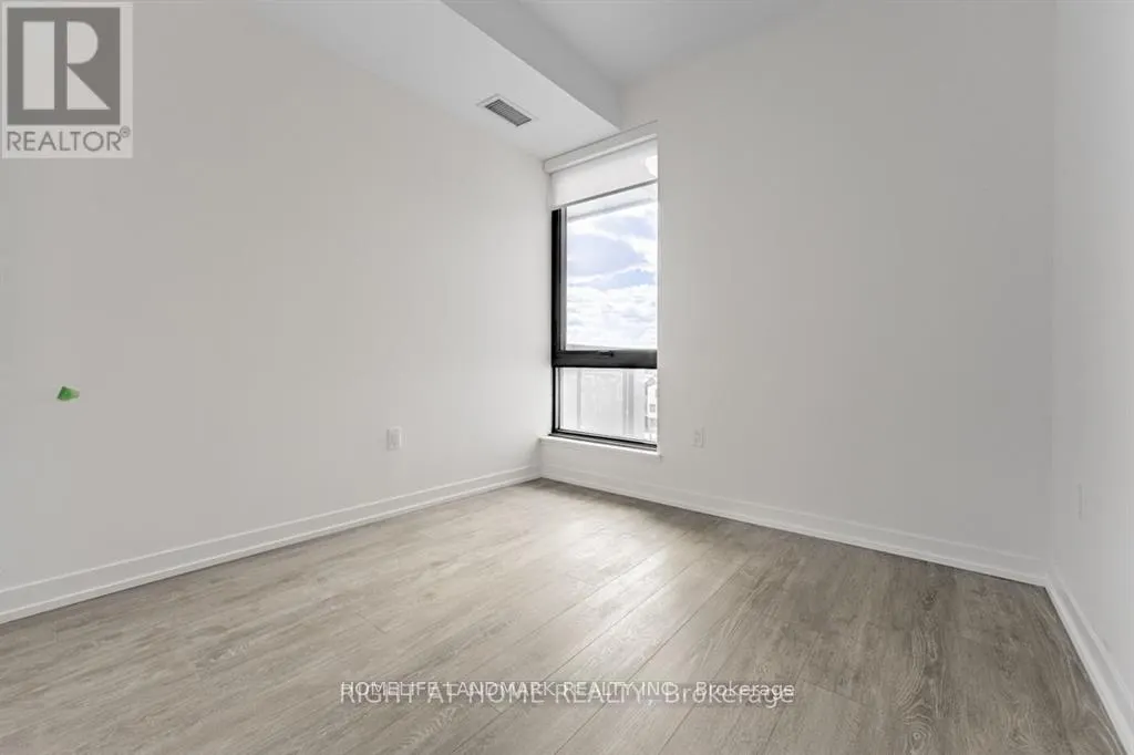 819 - 251 MASONRY WAY