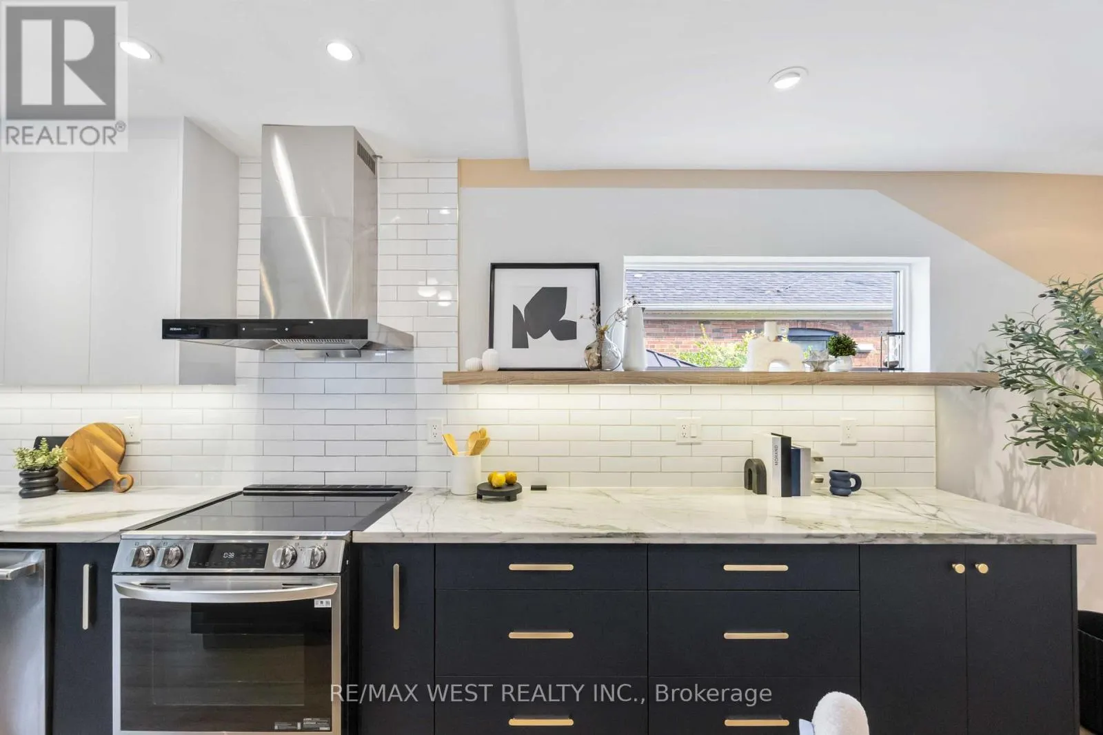 80 THIRTY NINTH STREET