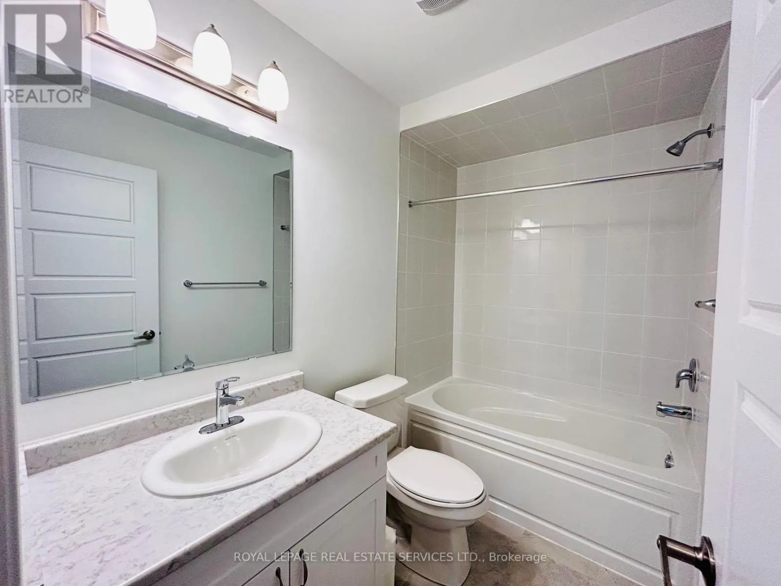 1577 MOIRA CRESCENT