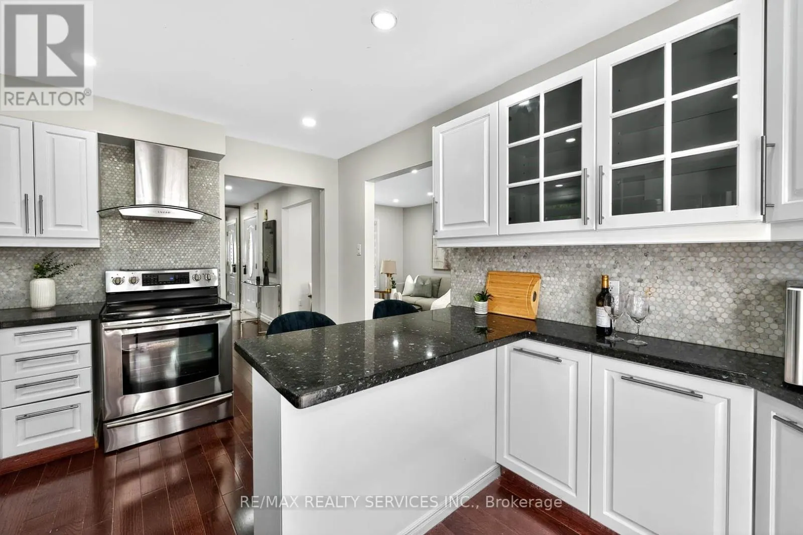55 MCGRAW AVENUE