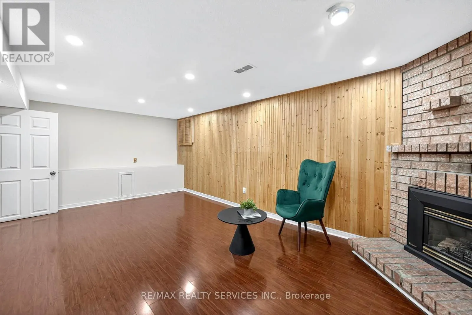 55 MCGRAW AVENUE