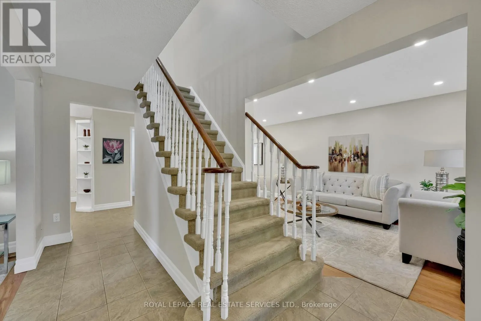 1062 GLENBROOK AVENUE