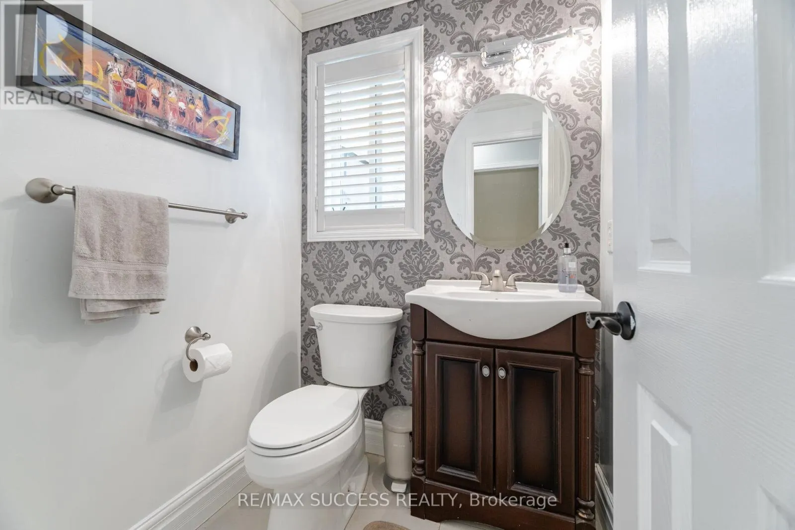 19 SAWSTON CIRCLE