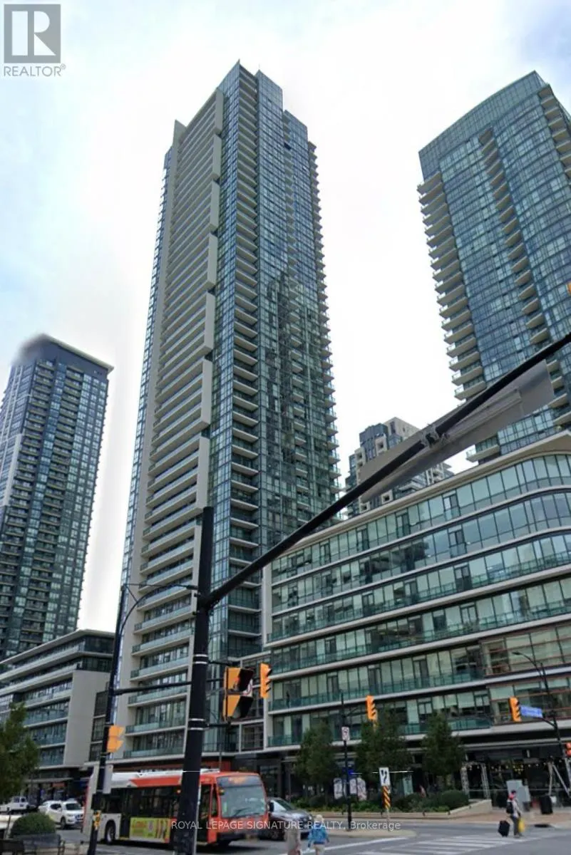 1704 - 4070 CONFEDERATION PARKWAY