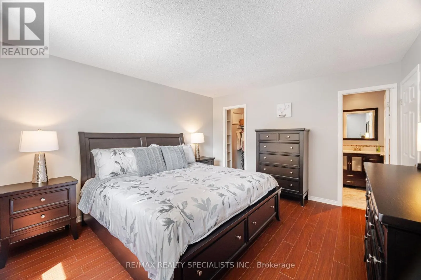 325 KINGSVIEW DRIVE
