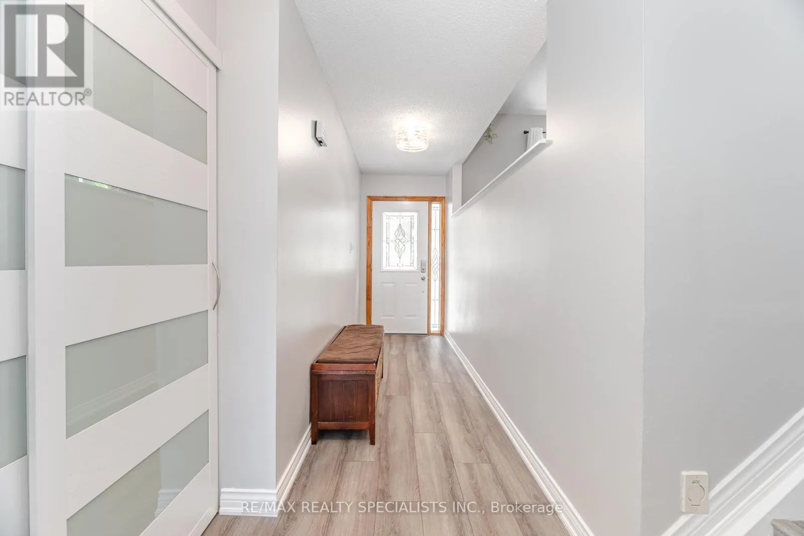325 KINGSVIEW DRIVE