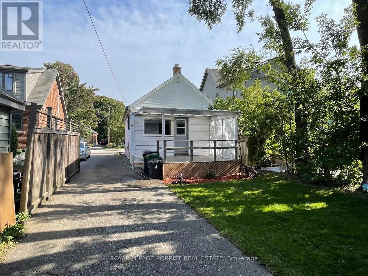 44 TWENTIETH STREET