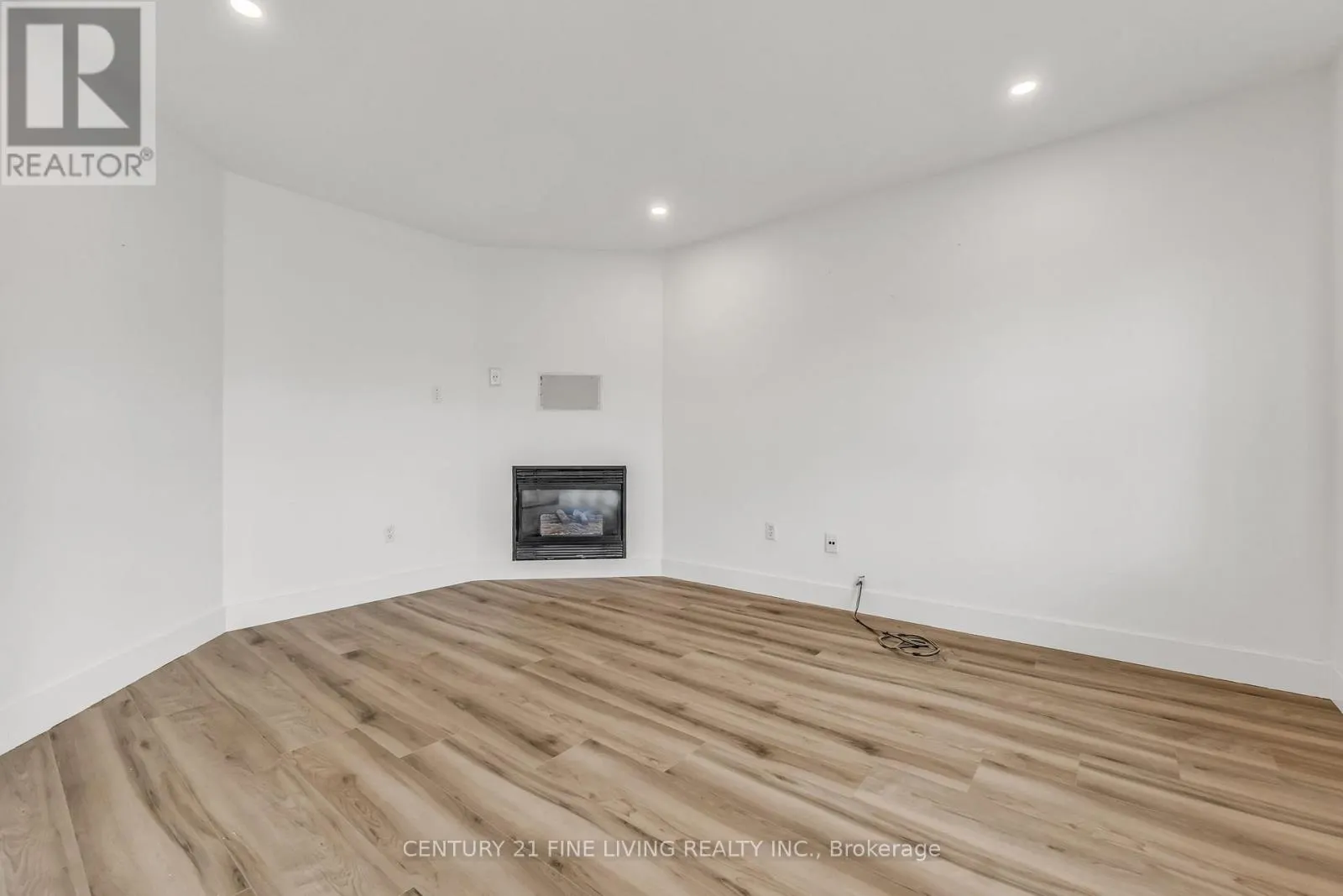 6571 ALDERWOOD TRAIL