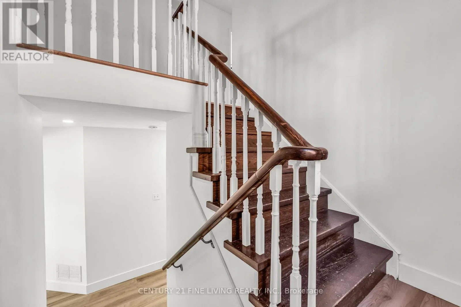 6571 ALDERWOOD TRAIL