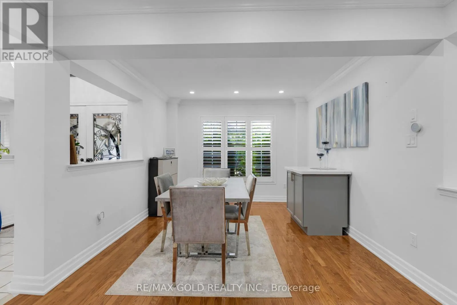 52 LINDERWOOD DRIVE N