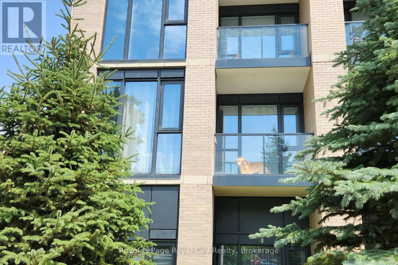 220 - 293 THE KINGSWAY, #220