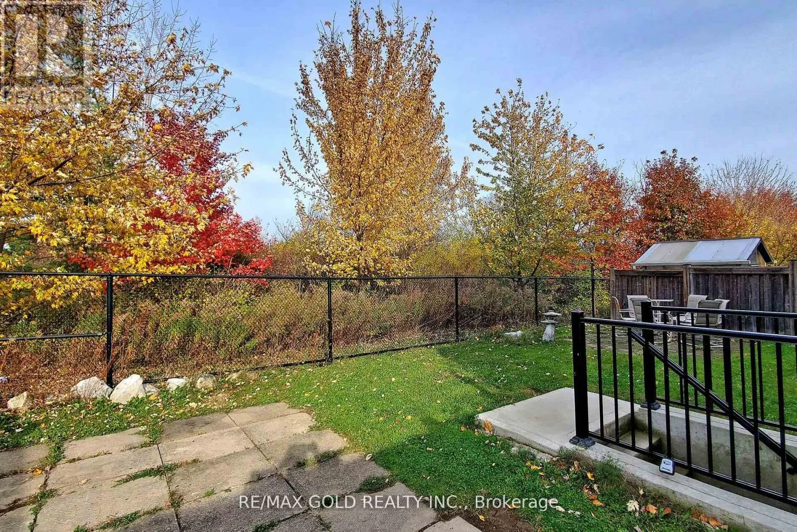 (BASEMENT) - 301 PEREGRINE WAY