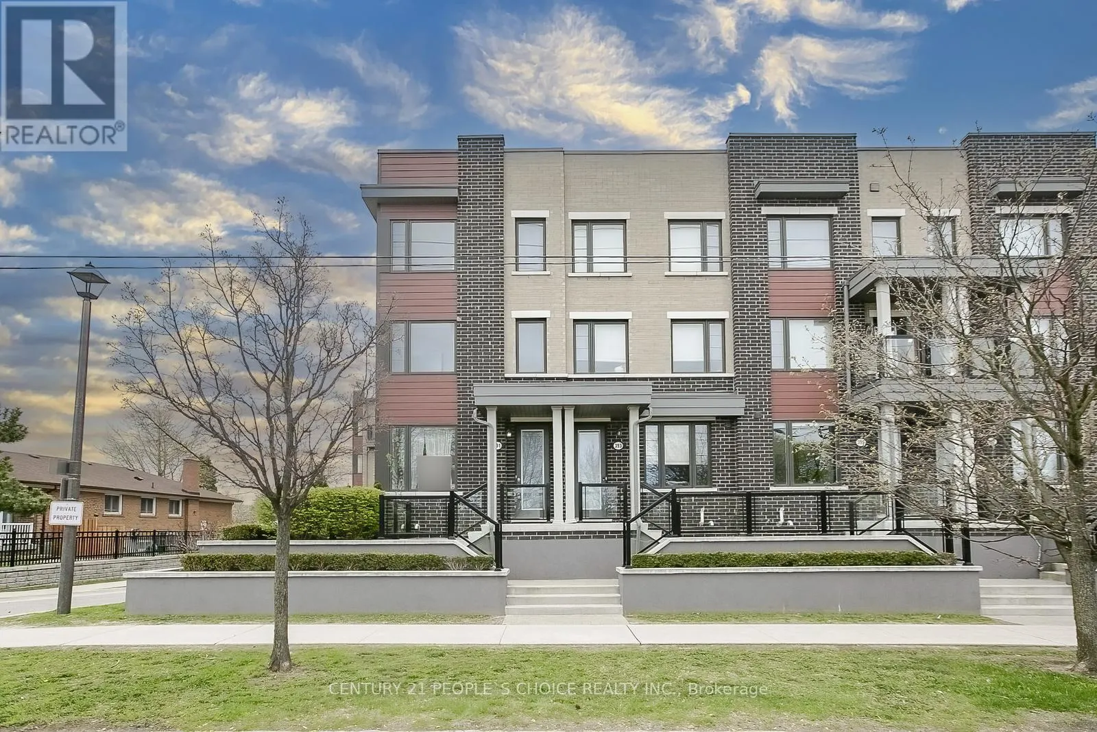 391 THE WESTWAY ROAD